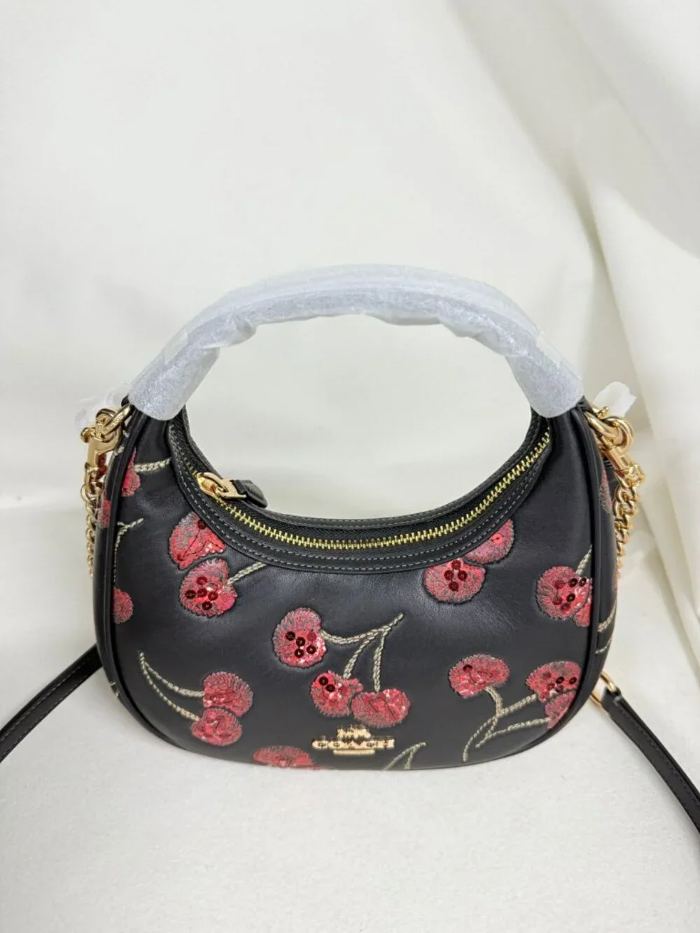 coach Carmen Mini Crossbody Bag With Cherry Print ccz22